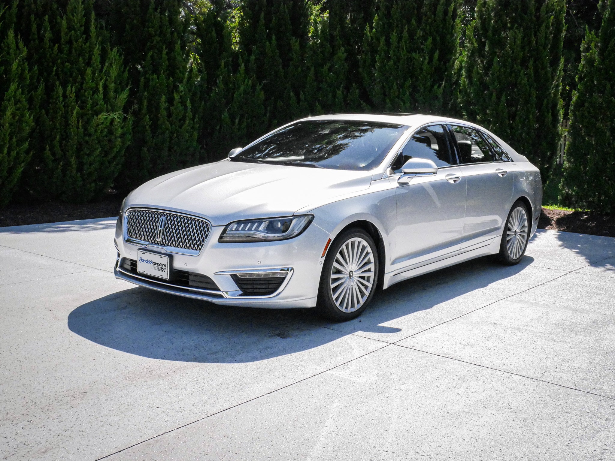 Lincoln MKZ Reserve