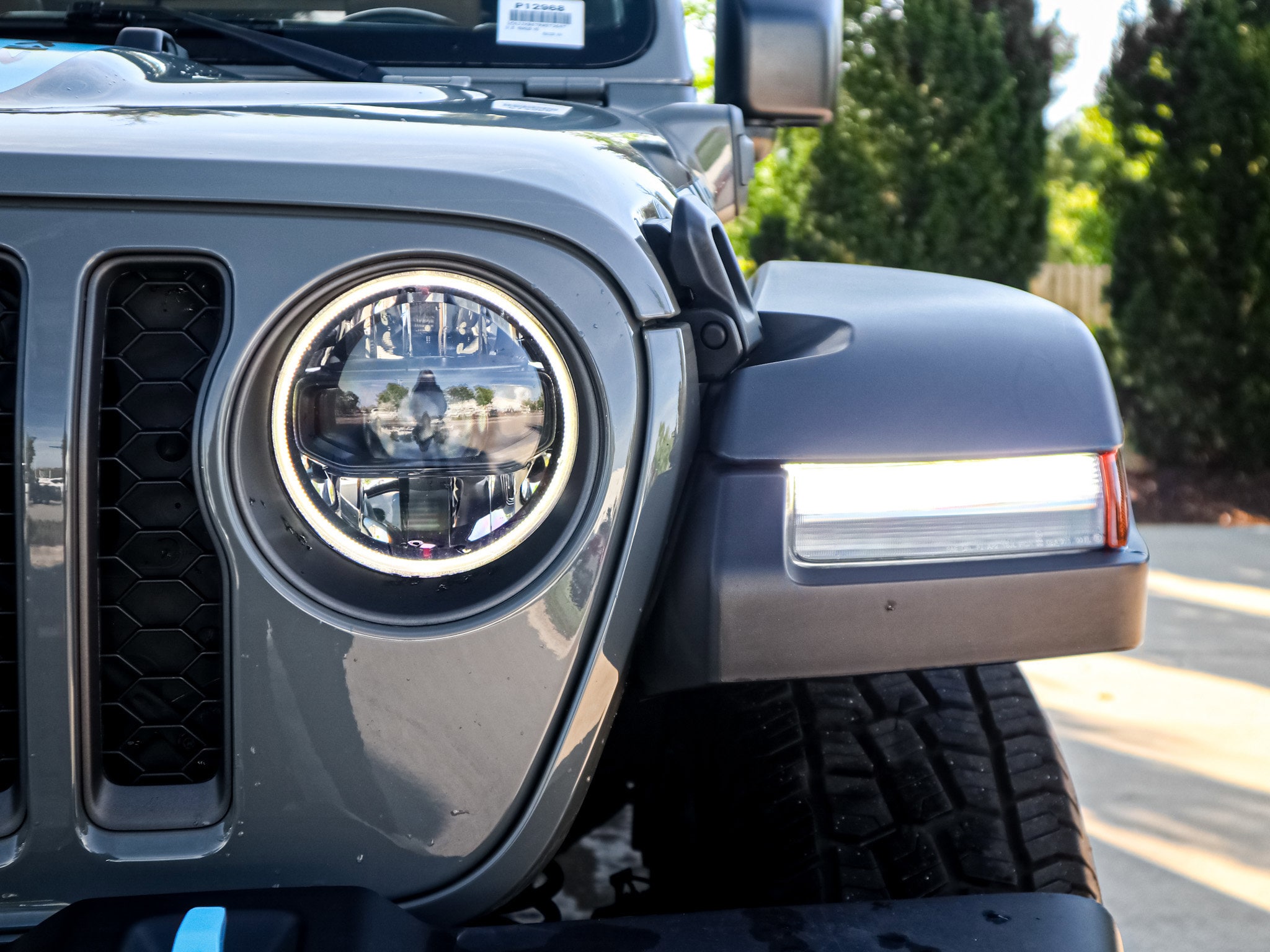 2023 Jeep Wrangler 4xe Rubicon photo 4