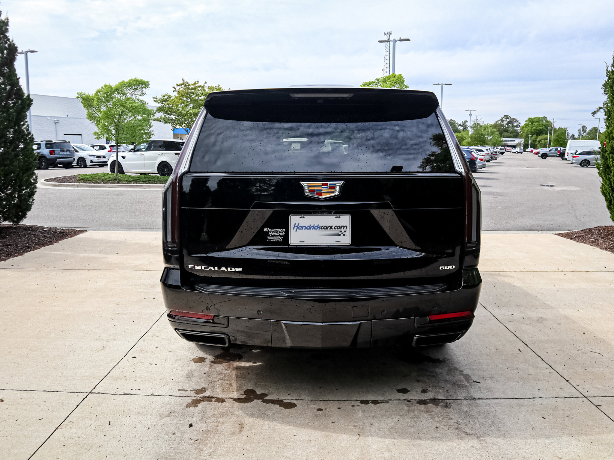 2026 CADILLAC Escalade 4WD Platinum Sport photo 3