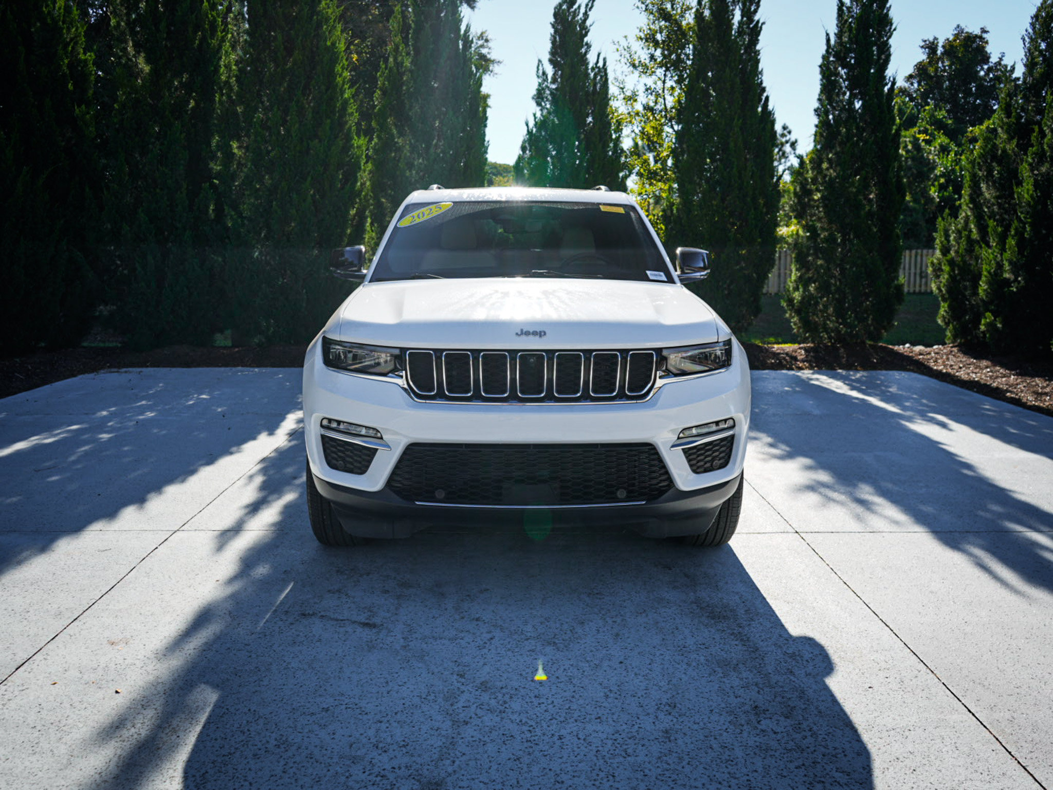 Used 2025 Jeep Grand Cherokee Limited SUV