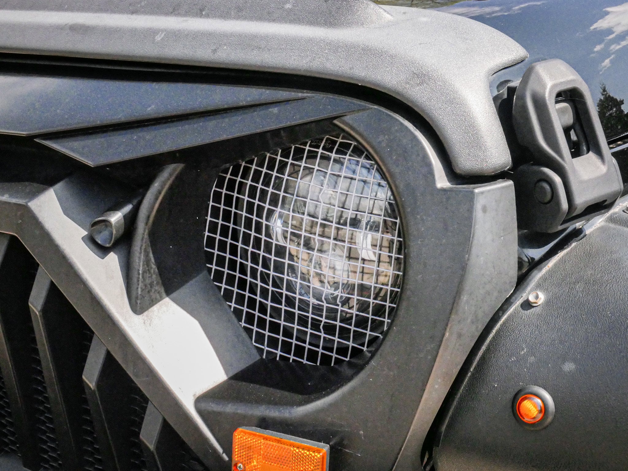 2021 Jeep Gladiator Sport photo 4