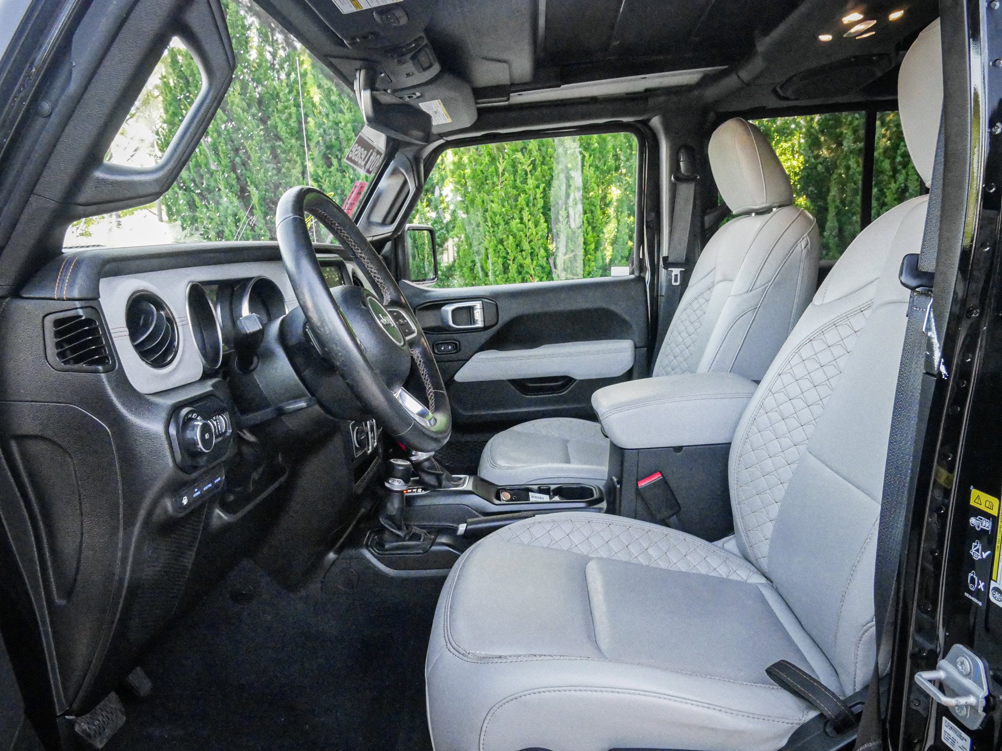 2022 Jeep Wrangler 4xe Unlimited Sahara High Altitude photo 6