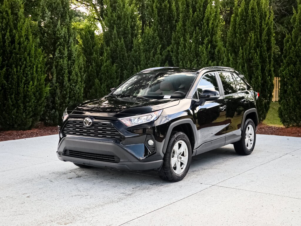 Used 2021 Toyota RAV4 XLE SUV