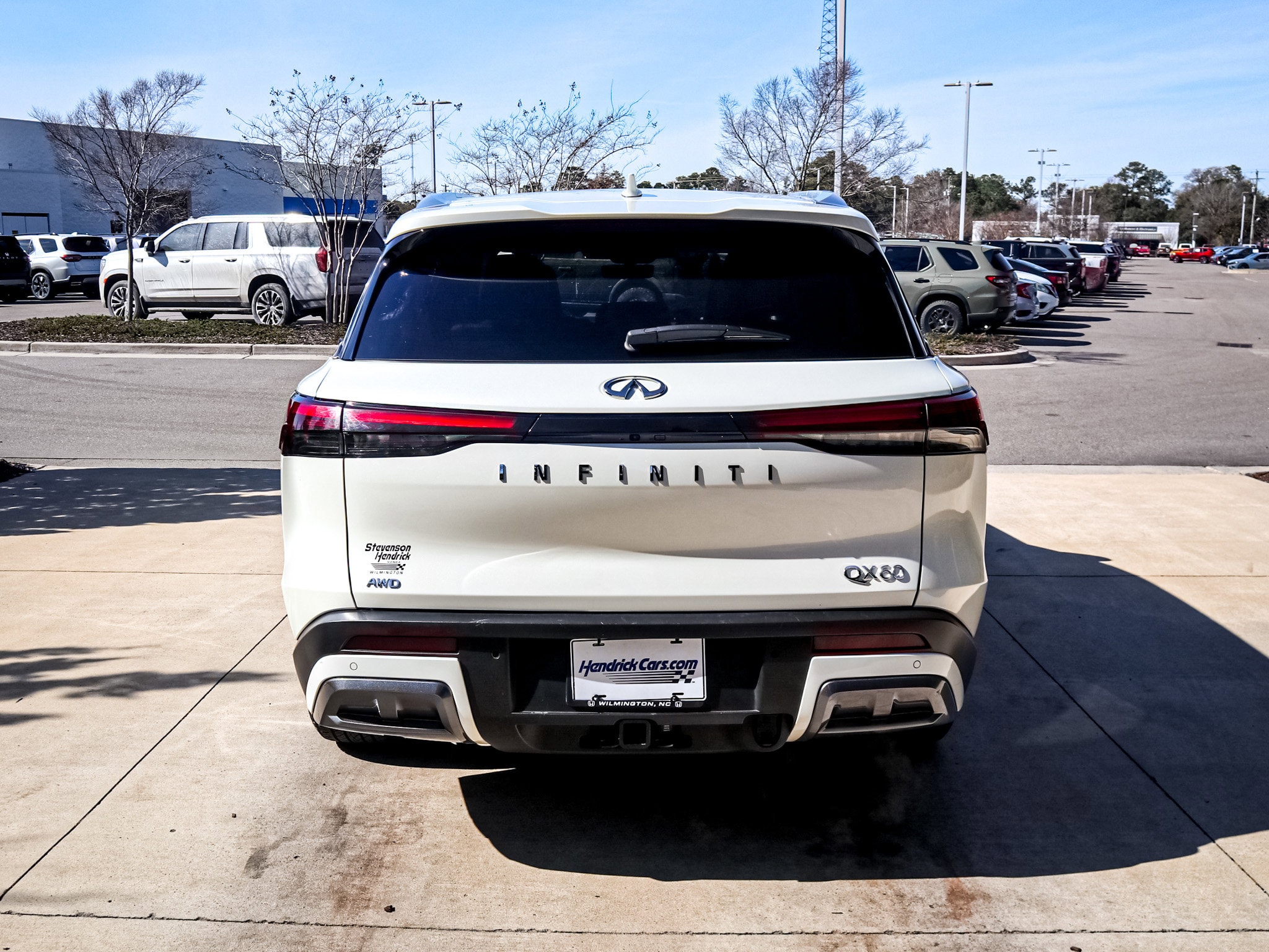 2024 INFINITI QX60 SENSORY photo 3
