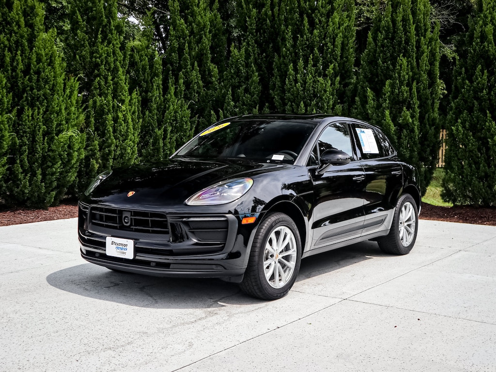 Used 2026 Porsche Macan T SUV