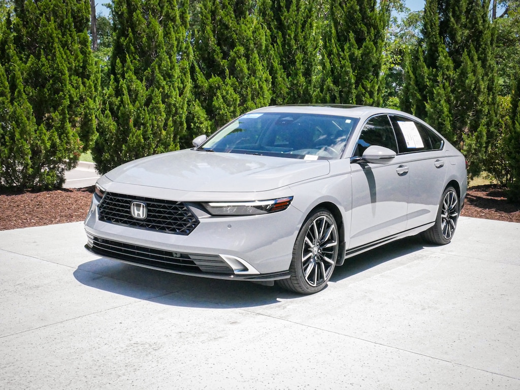 Used 2025 Honda Accord Hybrid Touring Sedan