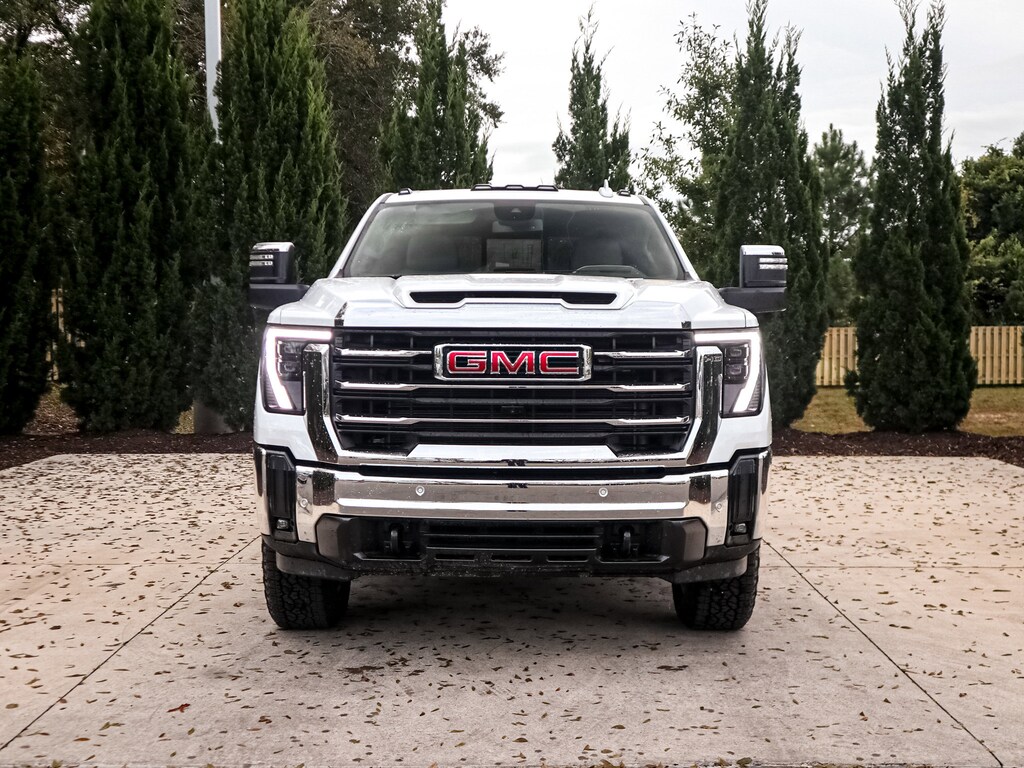 Used 2025 GMC Sierra 2500HD SLT Pickup