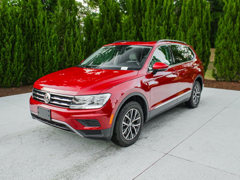 Used 2018 Volkswagen Tiguan SE SUV