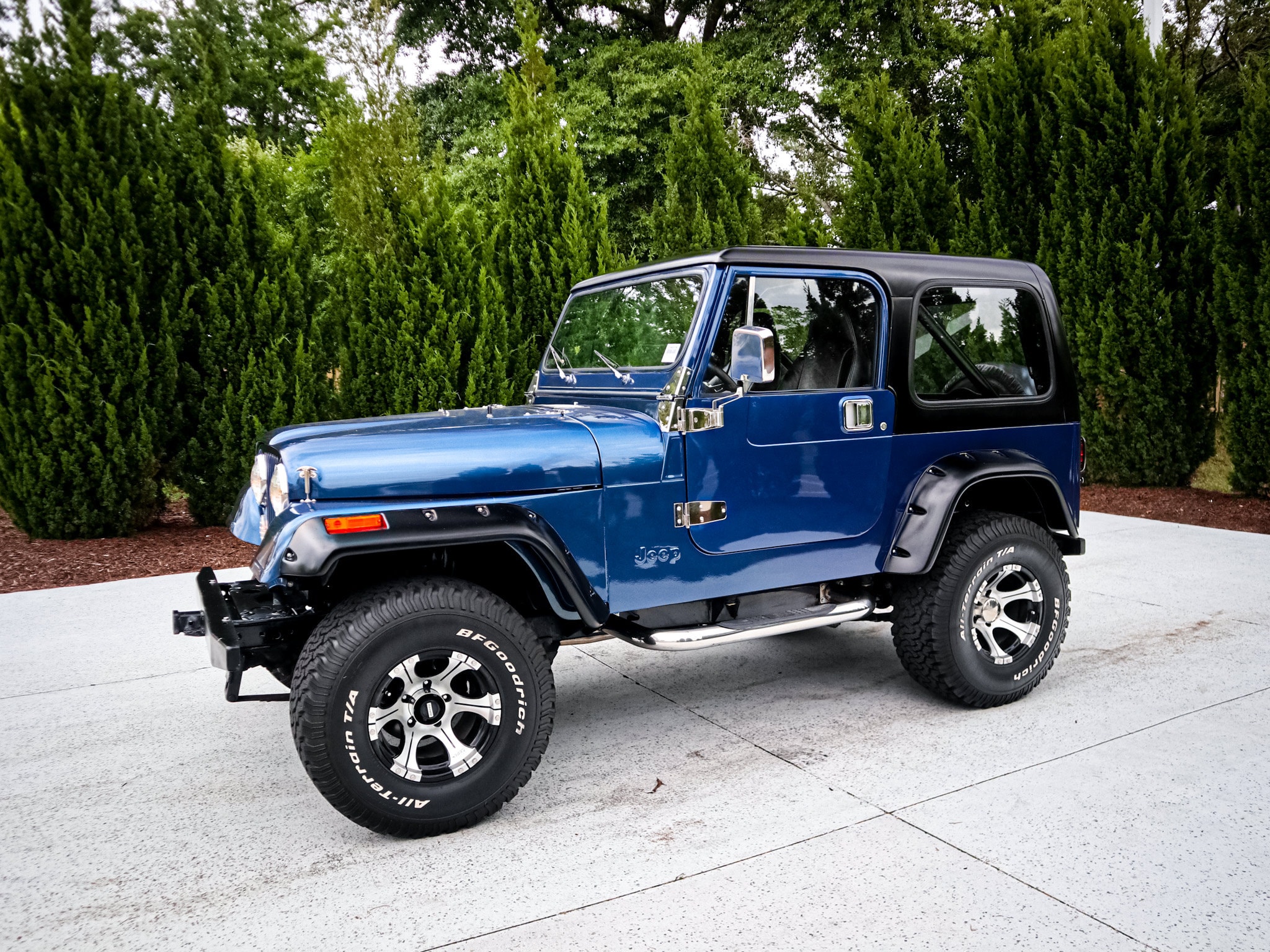 Jeep CJ-7