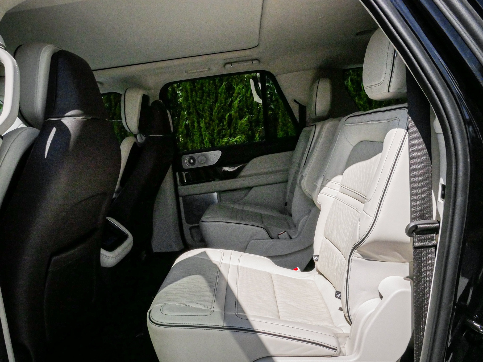 Lincoln Navigator L Black Label