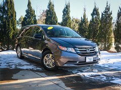 2016 Honda Odyssey LX Minivan