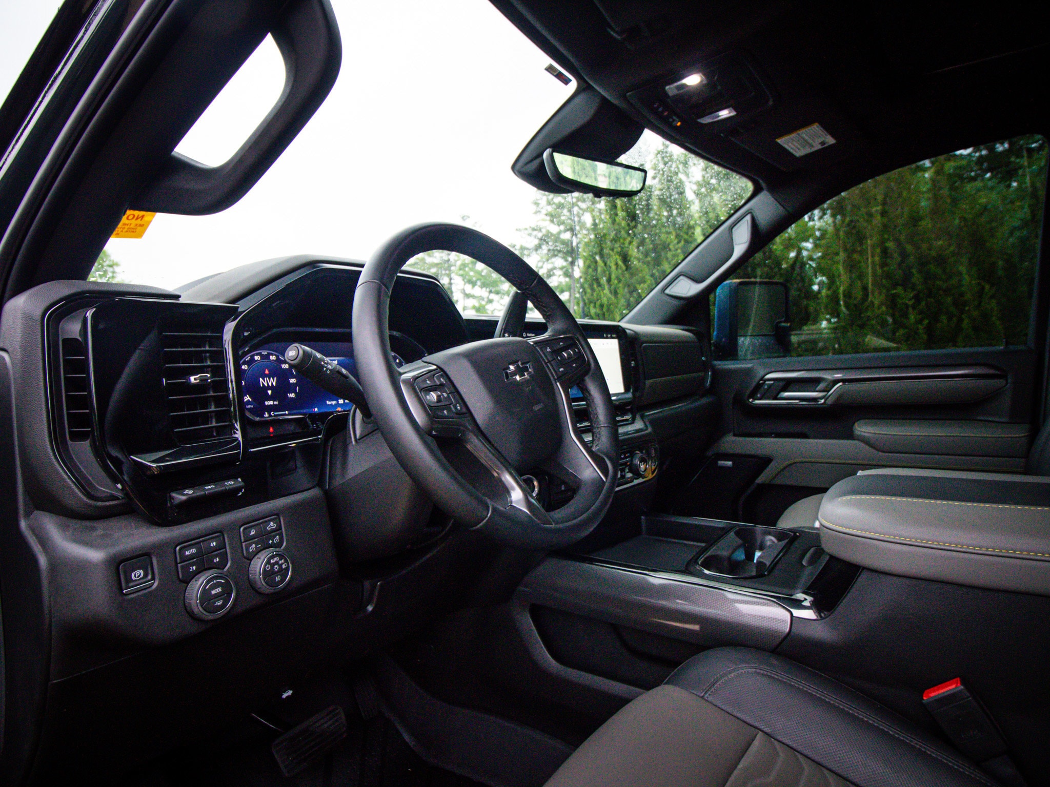 2026 Chevrolet Silverado 2500HD ZR2 photo 5