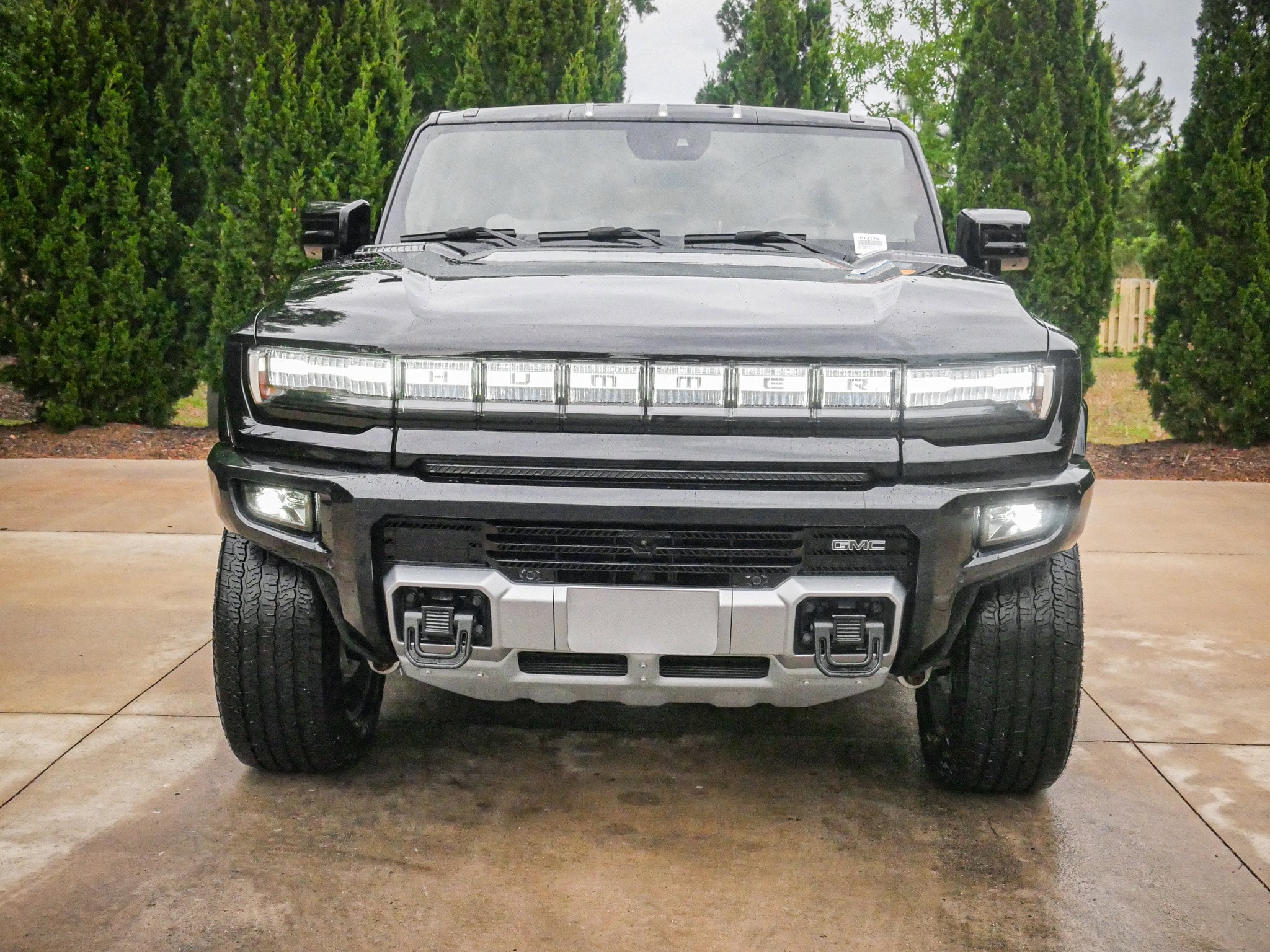 2024 GMC Hummer EV SUV 3X photo 2