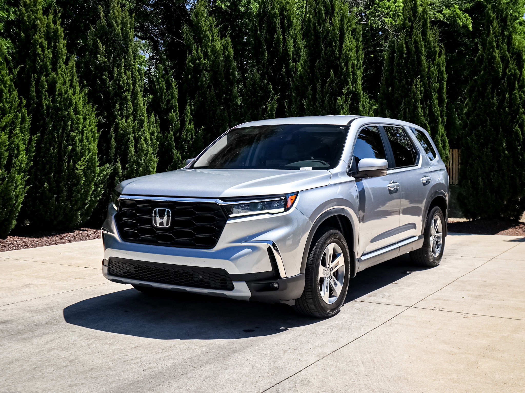 2023 Honda Pilot EX-L 8 Passenger photo 4