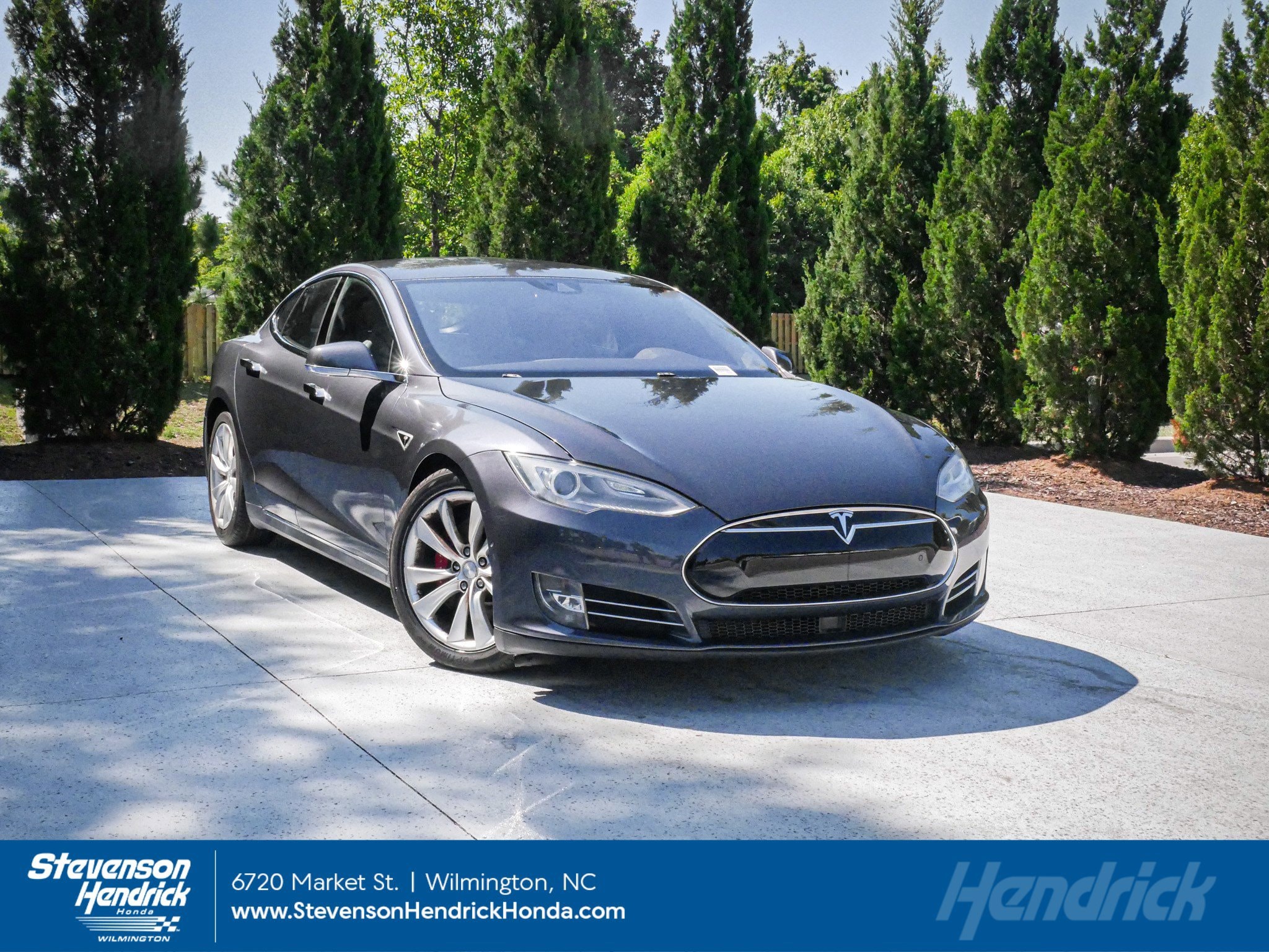 Tesla Model S 70D