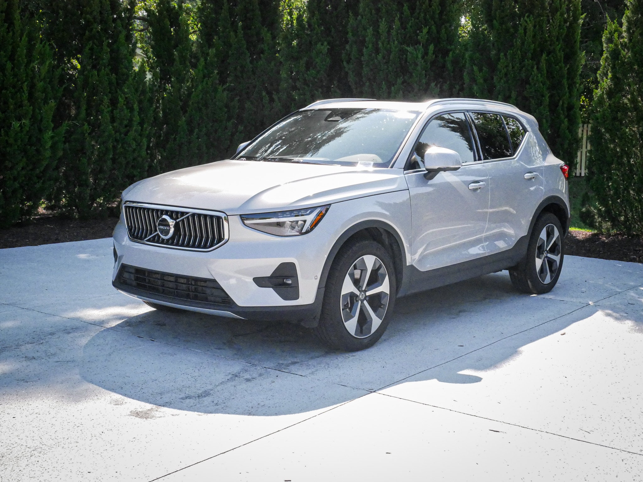 Volvo XC40 Plus Bright Theme