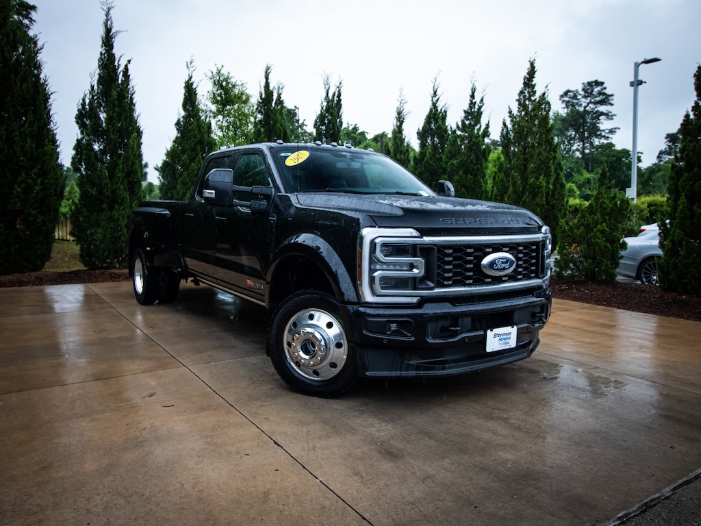 Used 2025 Ford Super Duty F-450 DRW Platinum Pickup