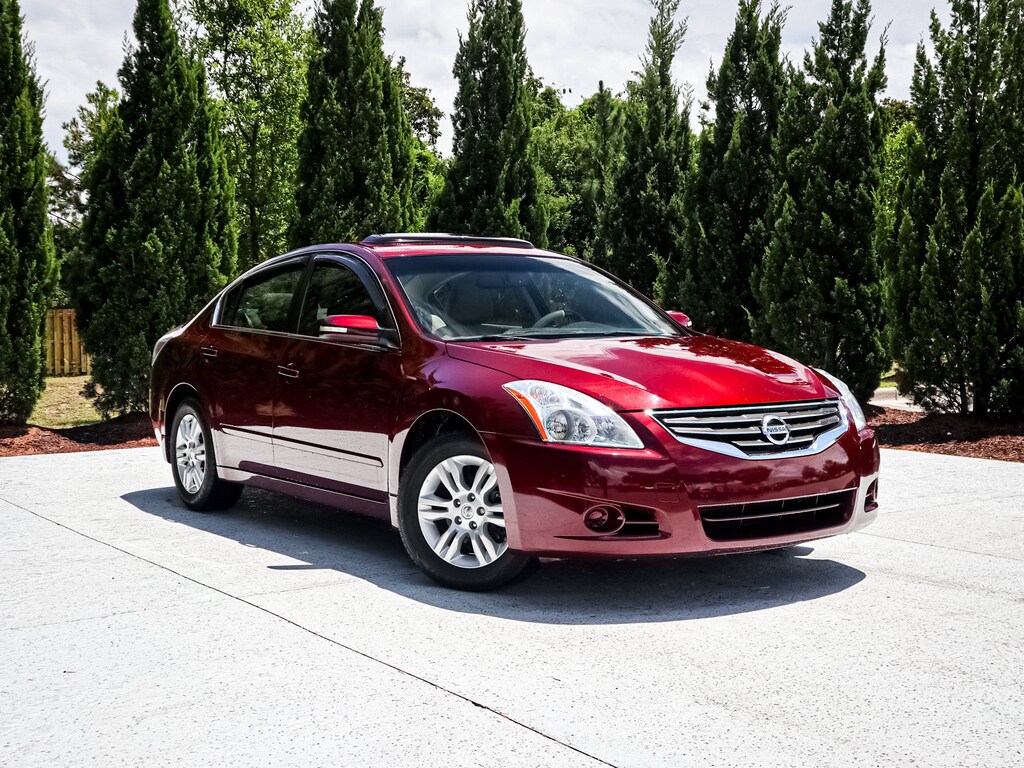 Used 2012 Nissan Altima 2.5 SL Sedan