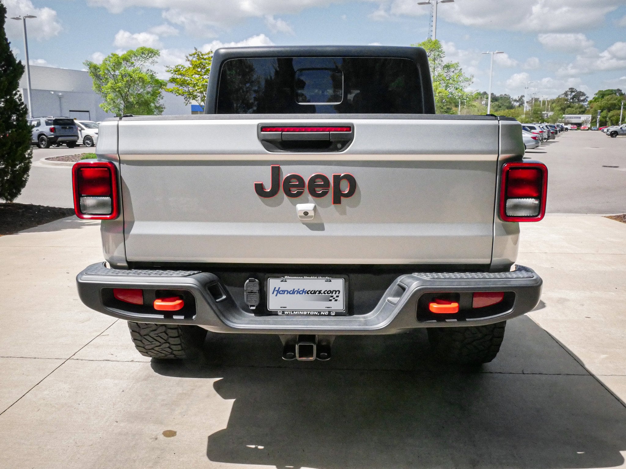 2023 Jeep Gladiator Mojave photo 3