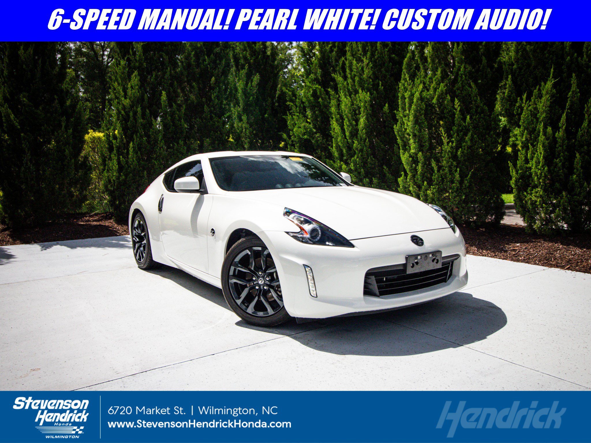 Nissan 370Z Coupe