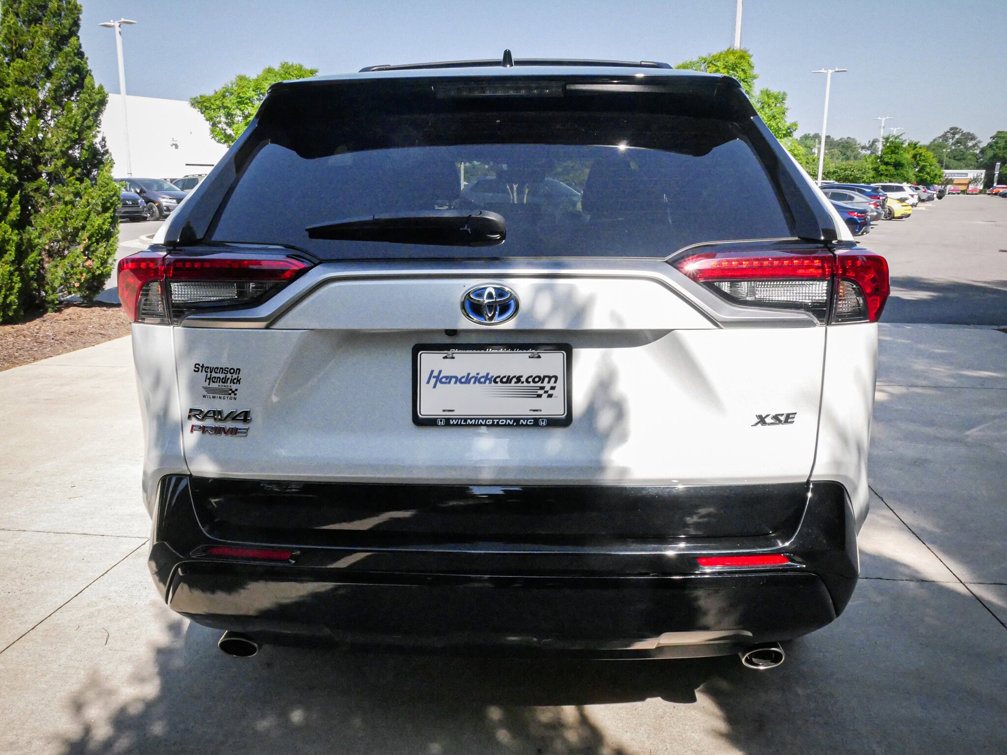 2023 Toyota RAV4 Prime XSE photo 3