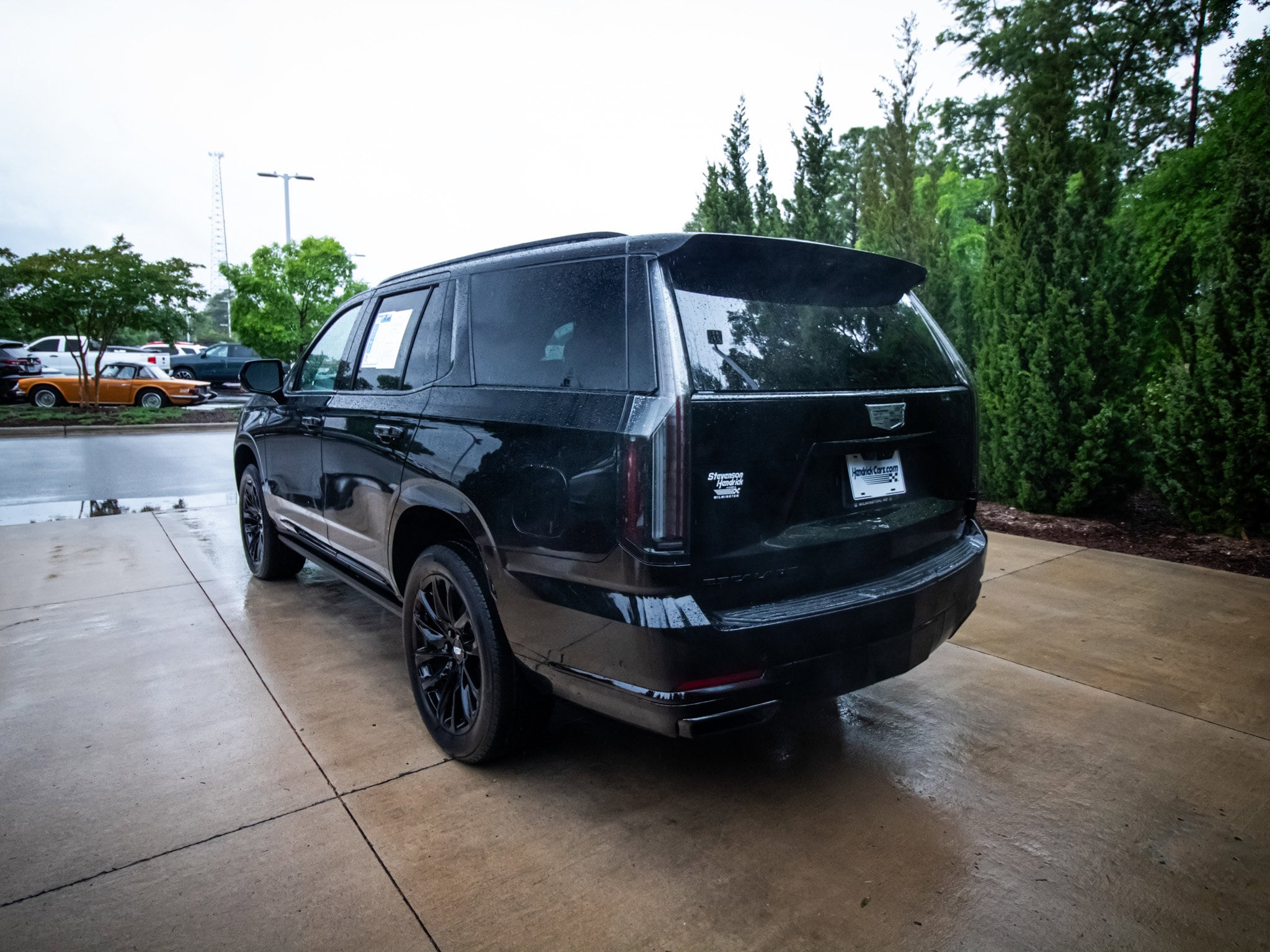 2026 CADILLAC Escalade 4WD Sport photo 6