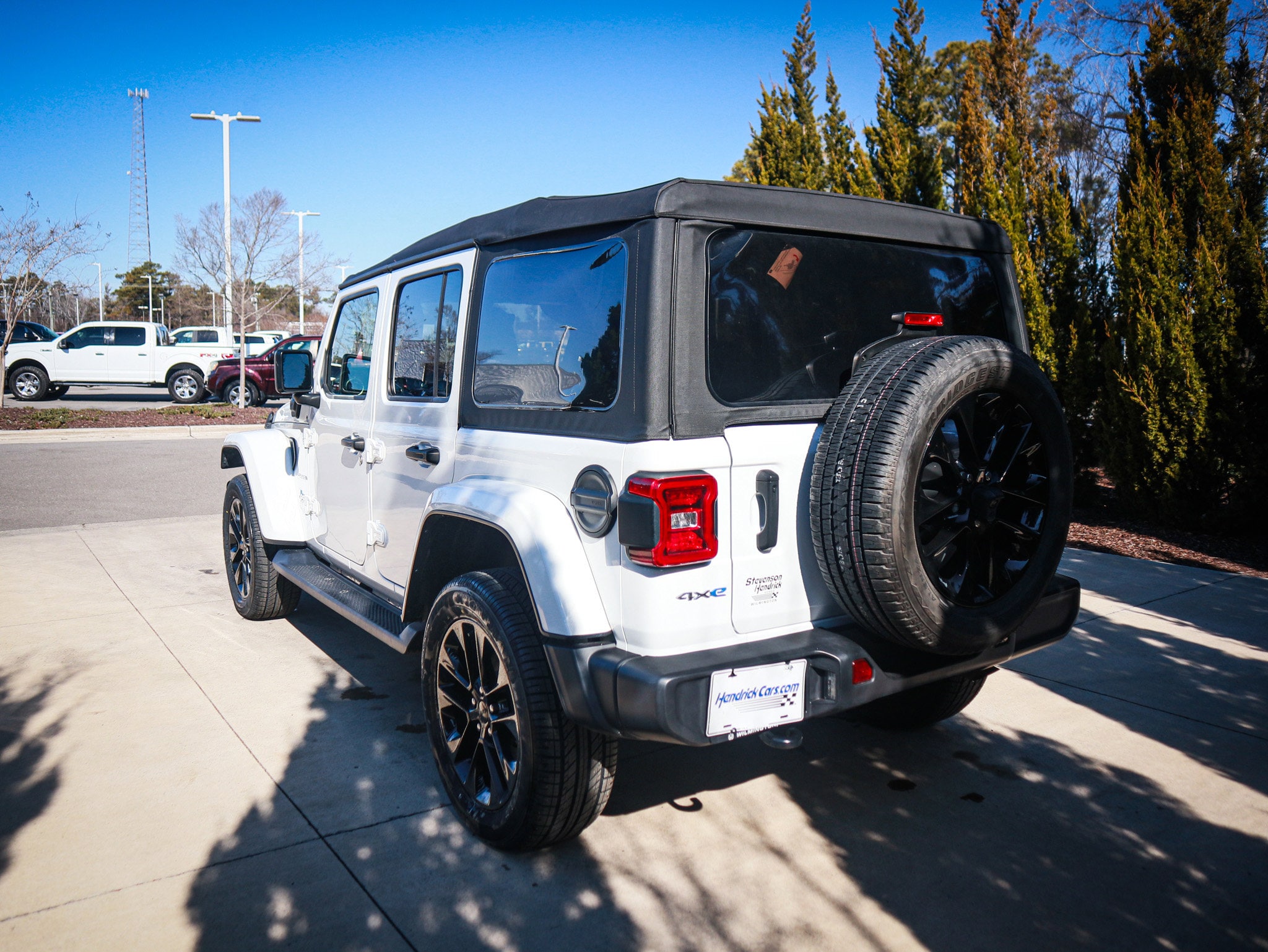 2021 Jeep Wrangler 4xe Unlimited Sahara photo 6