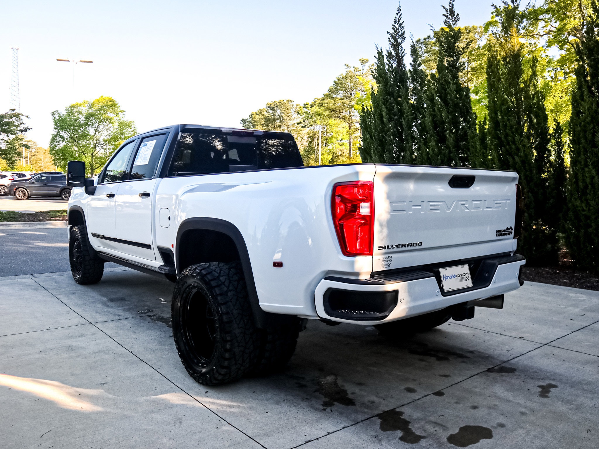 2025 Chevrolet Silverado 3500HD High Country photo 6