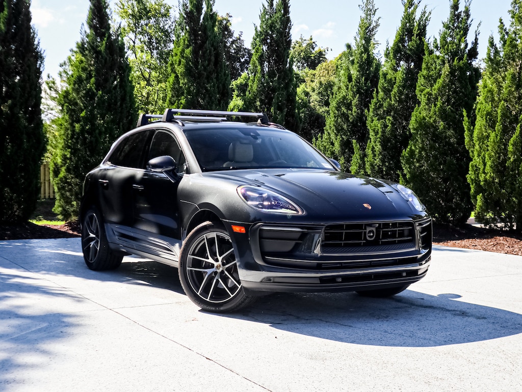 Used 2025 Porsche Macan SUV