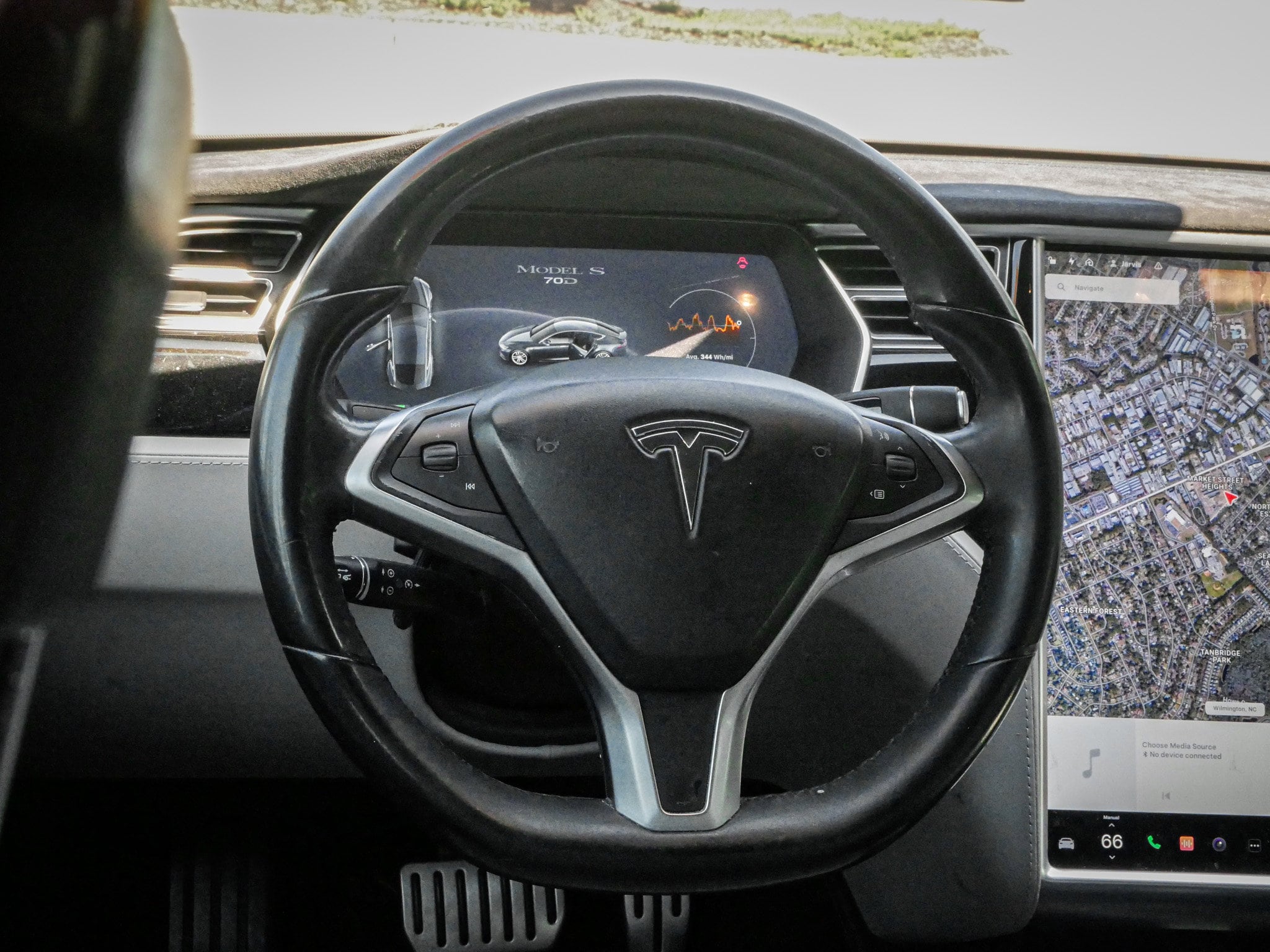Tesla Model S 70D