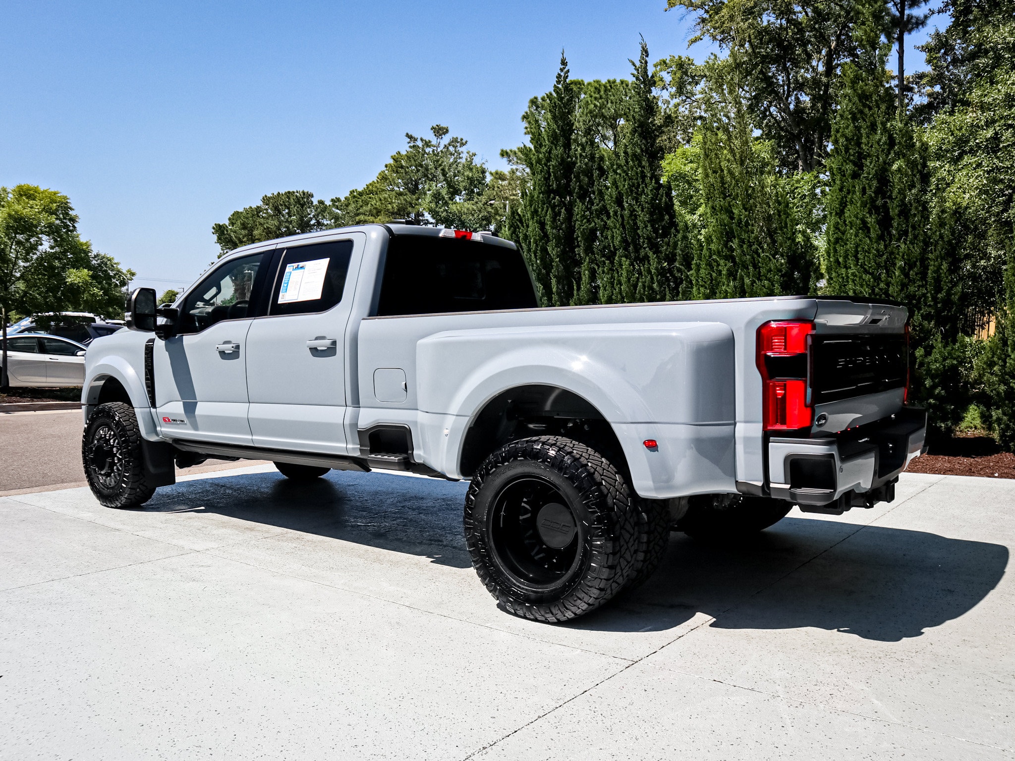 Ford Super Duty F-450 DRW Platinum