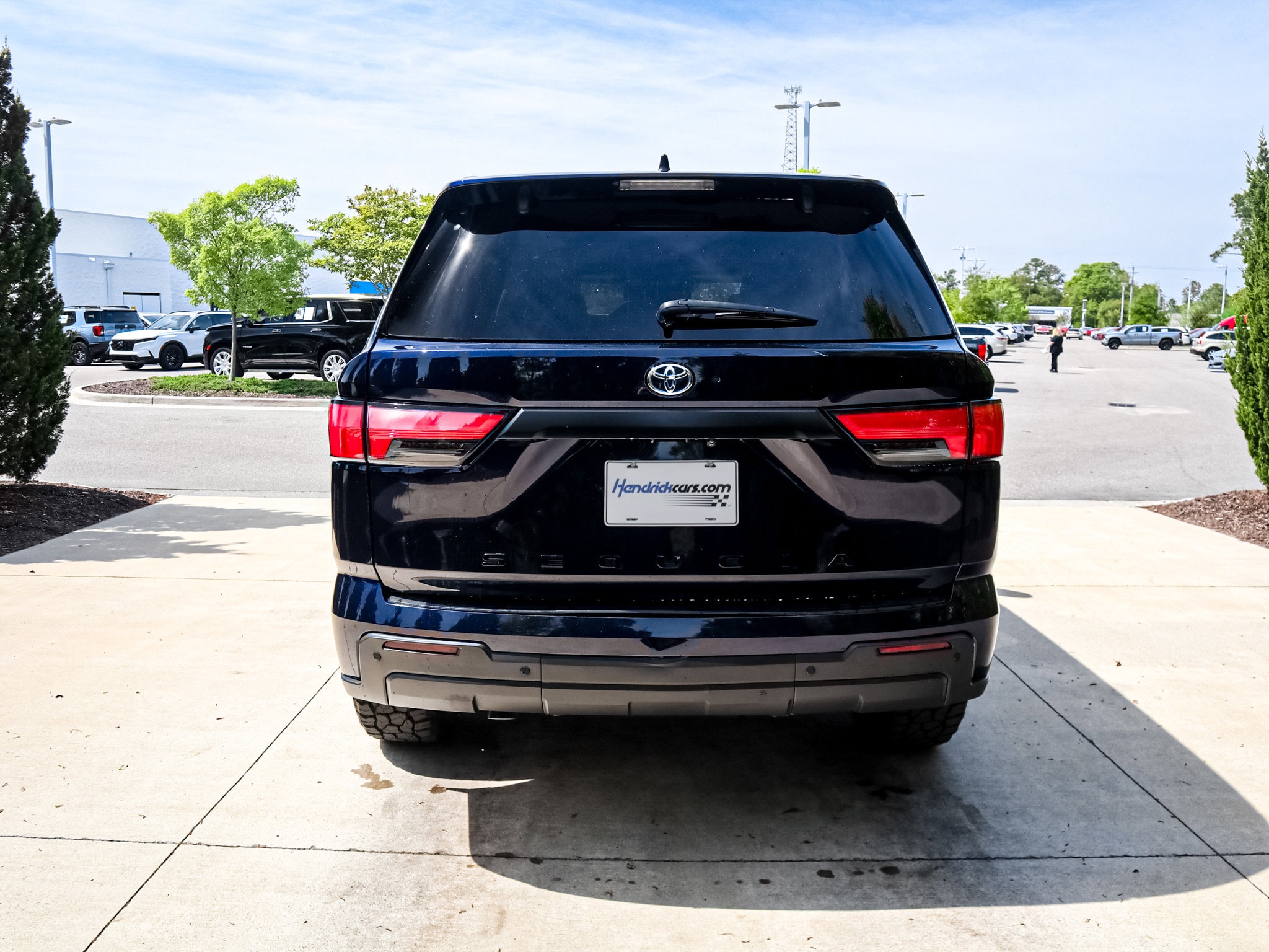 2024 Toyota Sequoia SR5 photo 3