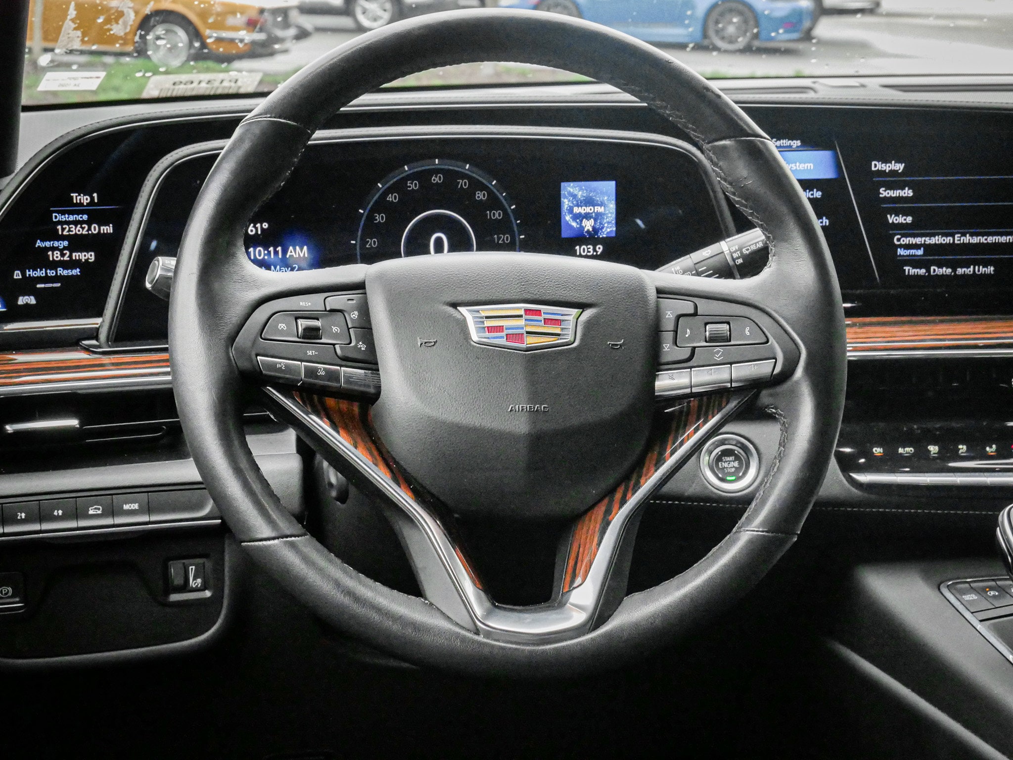 2024 CADILLAC Escalade 4WD Luxury photo 5