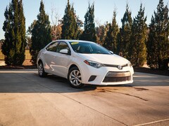 2016 Toyota Corolla LE Sedan