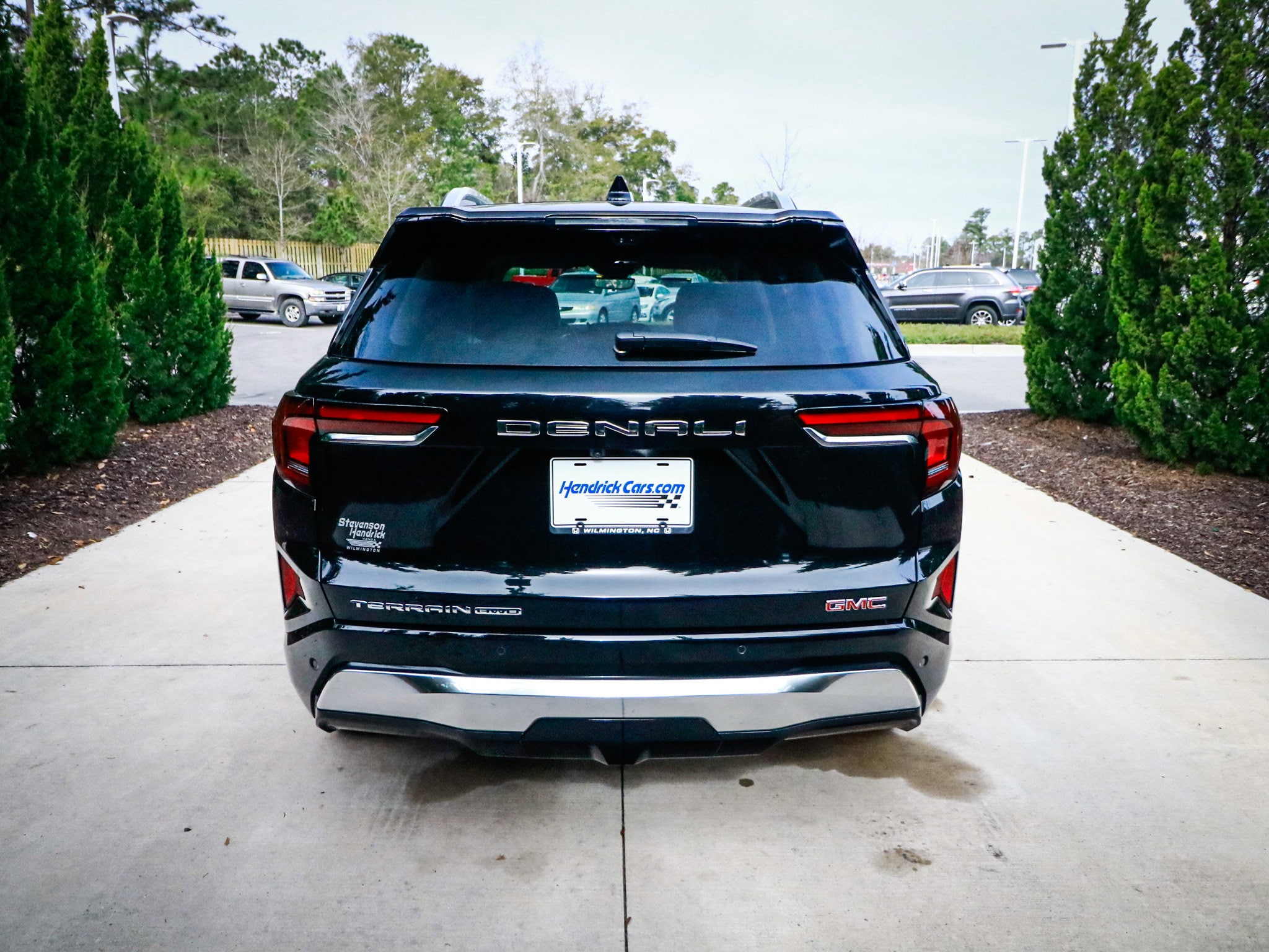 2026 GMC Terrain AWD Denali photo 3