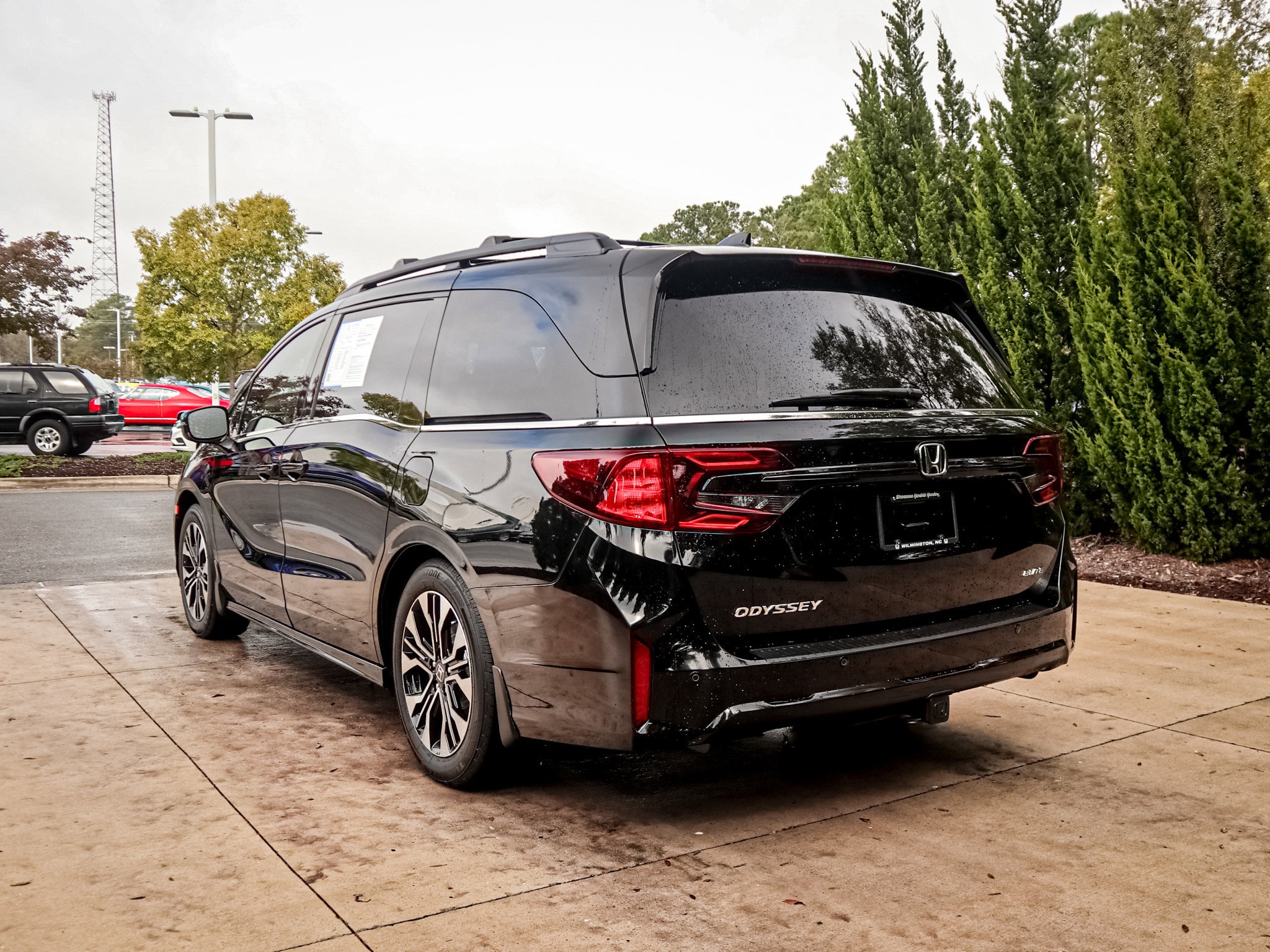 2026 Honda Odyssey Elite photo 6