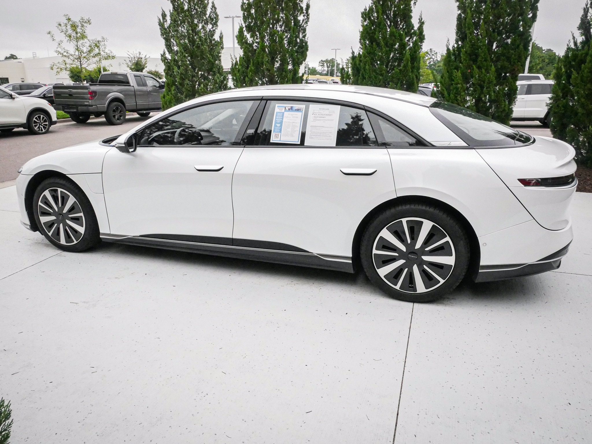 Lucid Air Touring