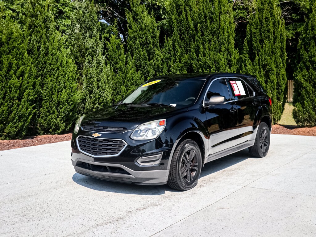 Used 2017 Chevrolet Equinox LS SUV