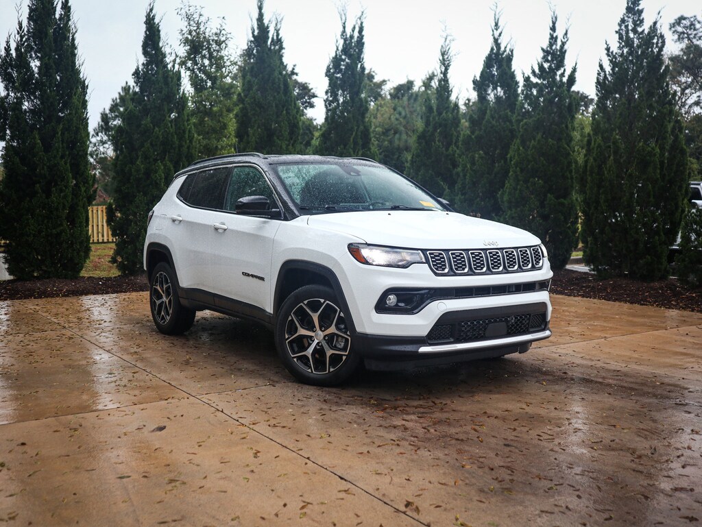 Used 2024 Jeep Compass Limited SUV