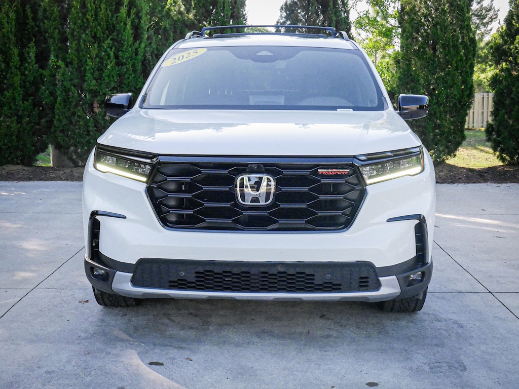 Certified 2025 Honda Pilot TrailSport SUV
