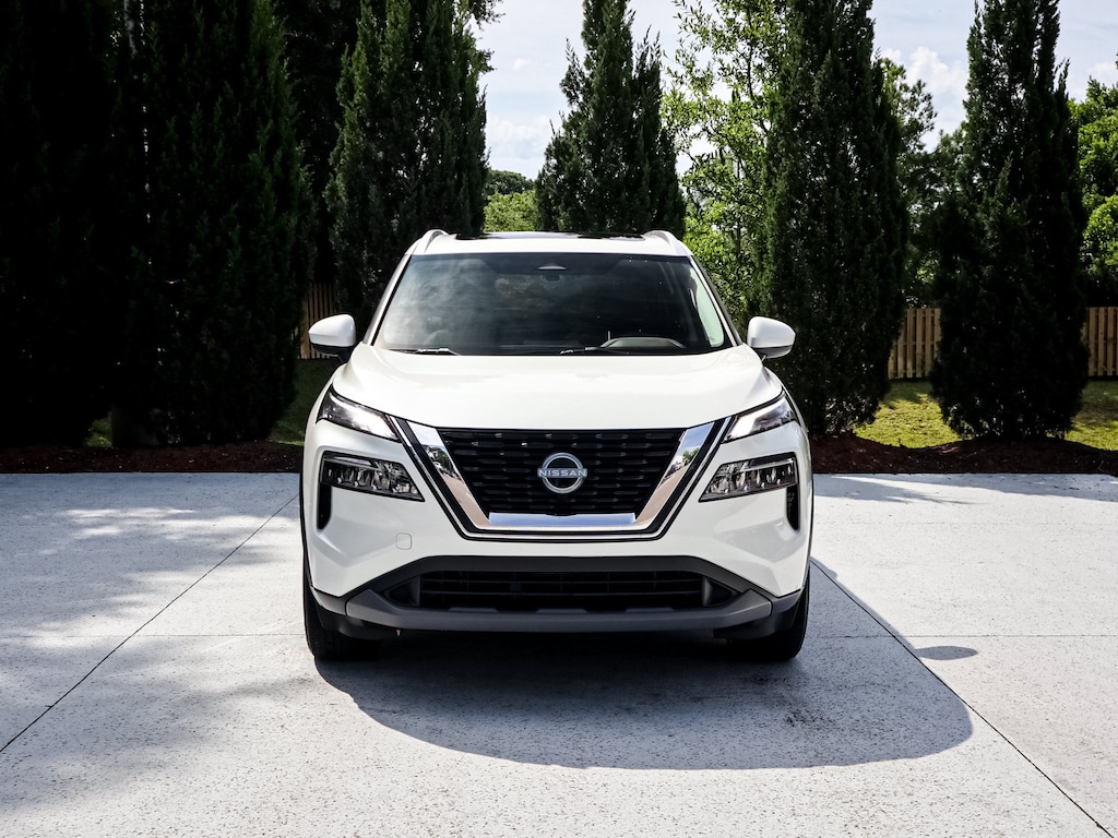 Used 2023 Nissan Rogue SV SUV