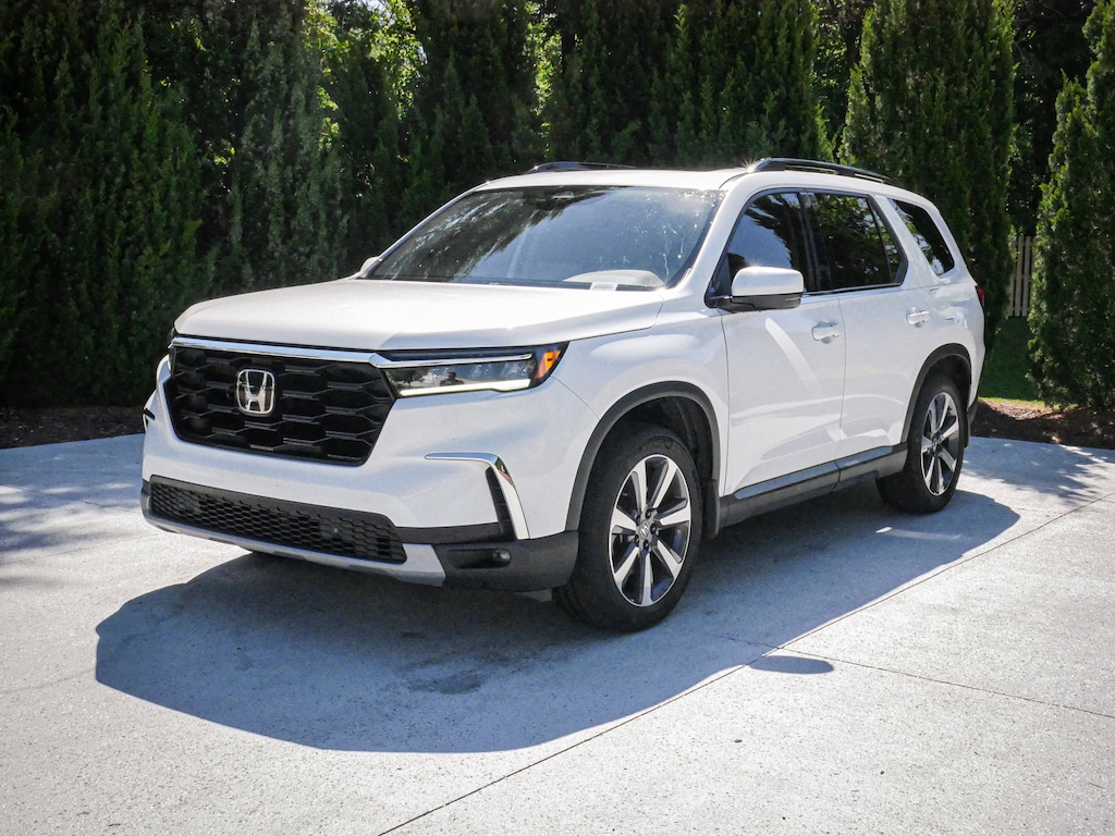 Used 2023 Honda Pilot Touring SUV