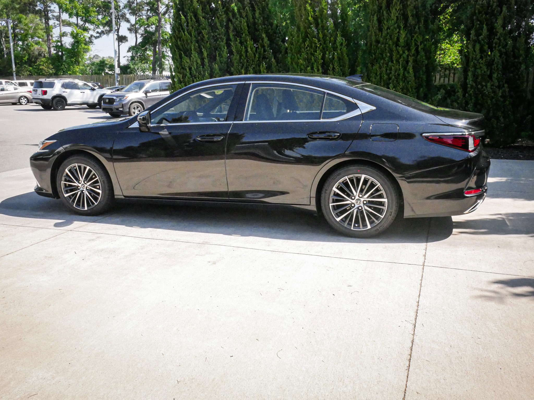 2023 LEXUS ES ES 350 photo 5