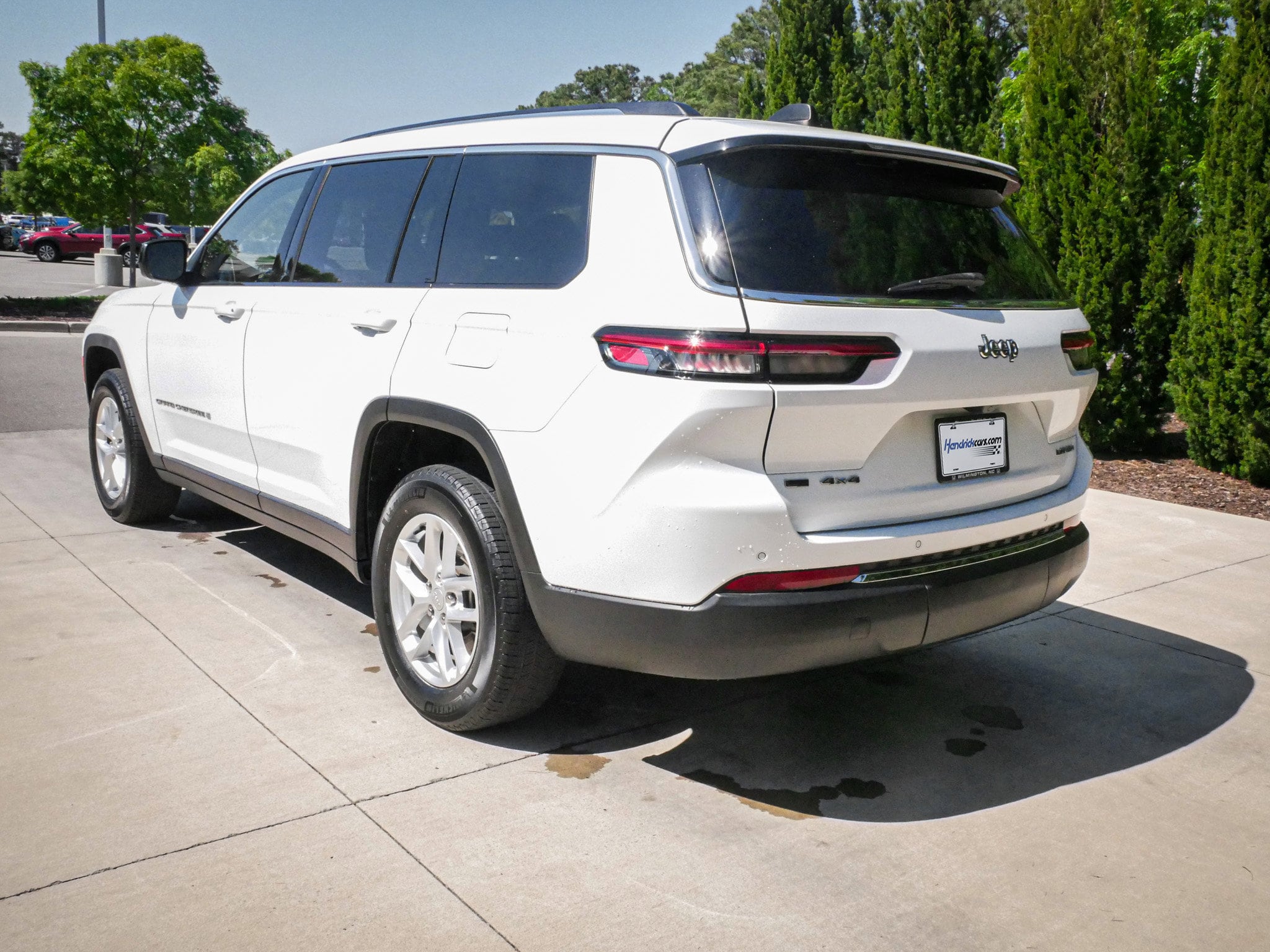 2023 Jeep Grand Cherokee L Laredo photo 6
