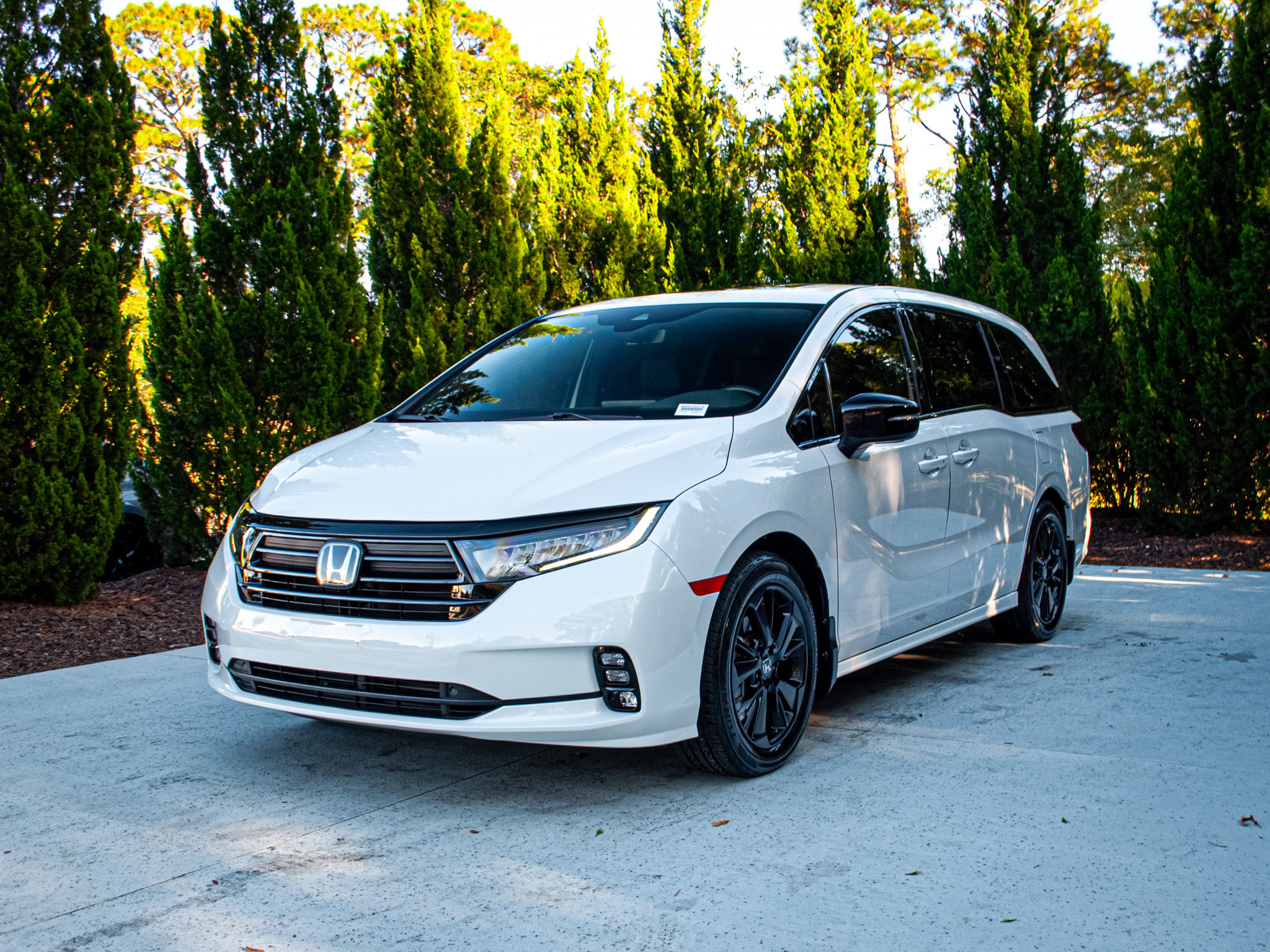 Used 2024 Honda Odyssey Sport Minivan