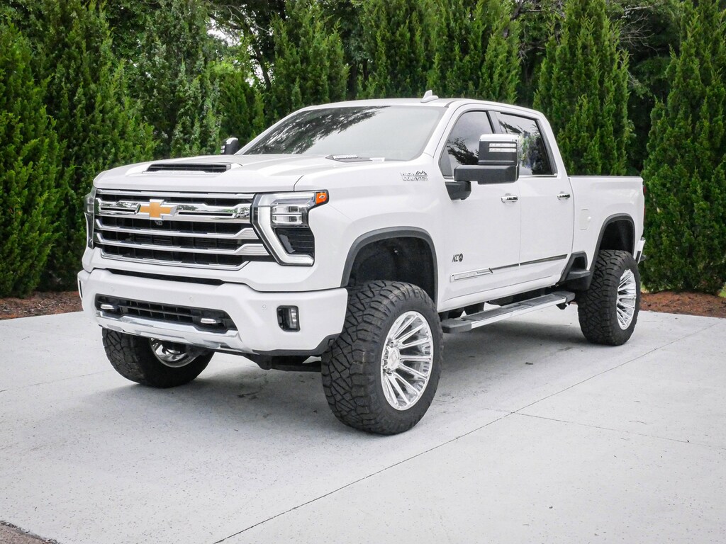 Used 2024 Chevrolet Silverado 3500HD High Country Pickup