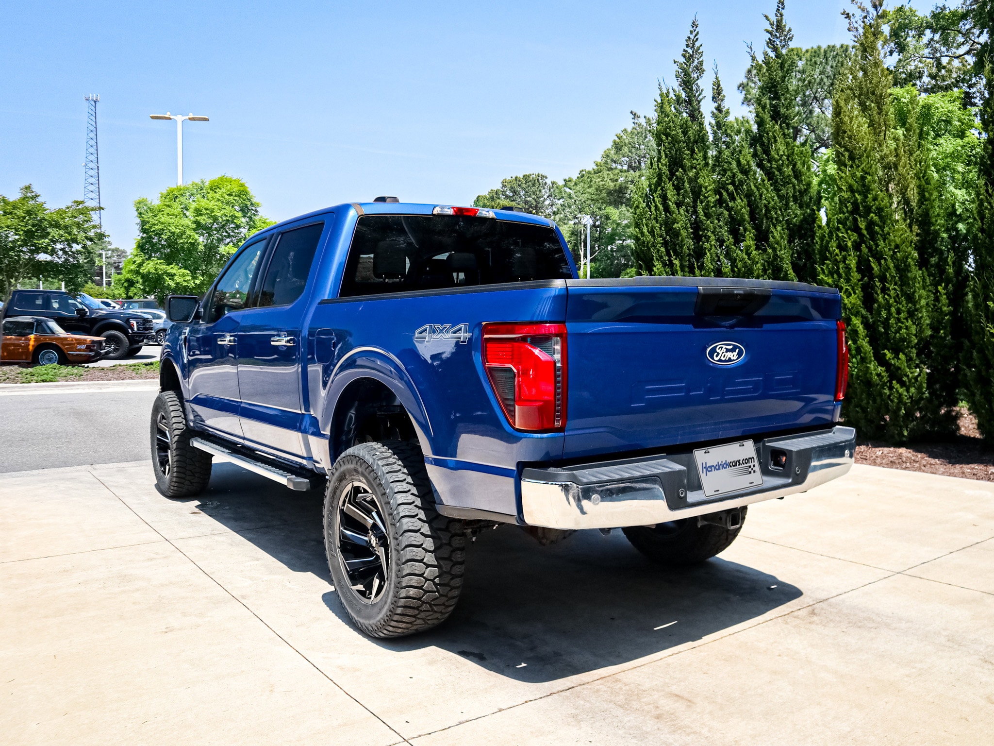 2025 Ford F-150 XLT photo 6