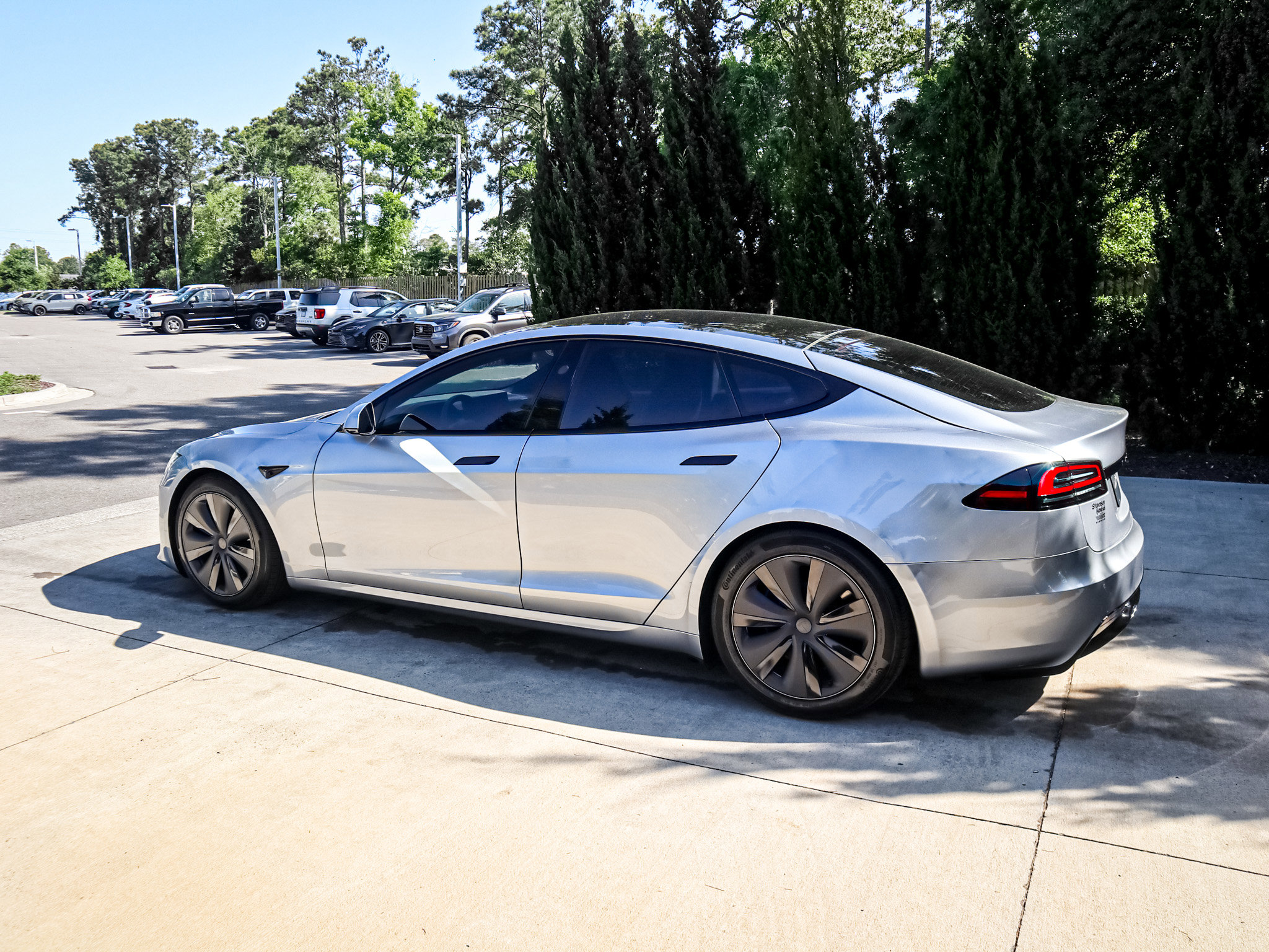 2025 Tesla Model S photo 5