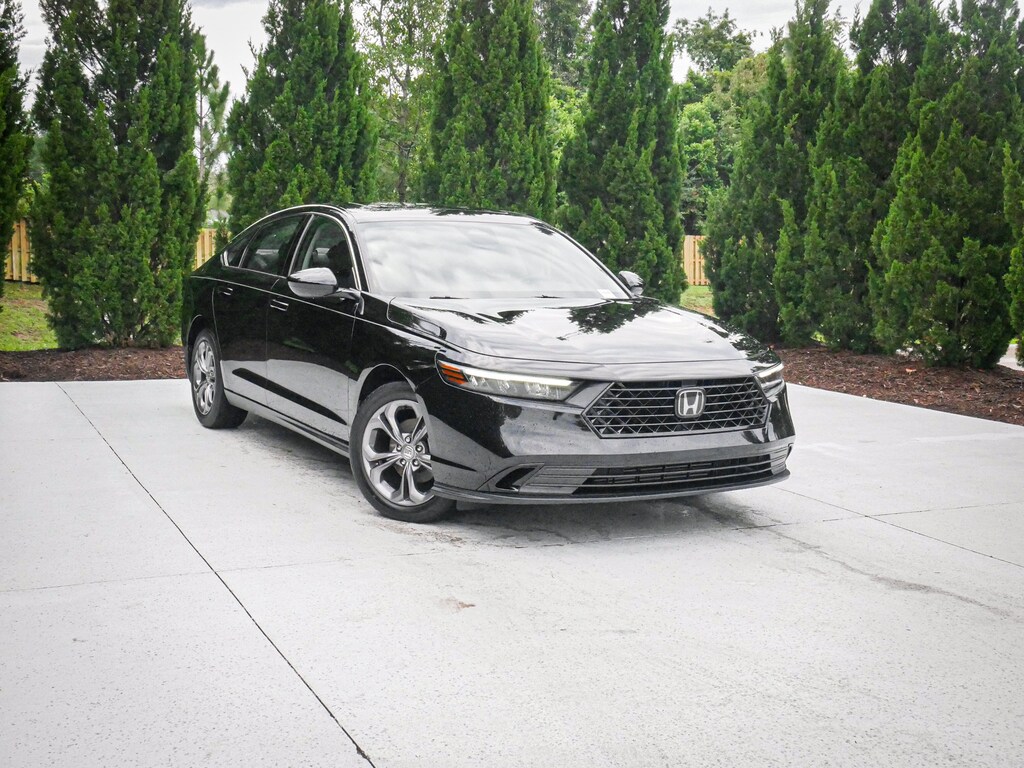 Used 2023 Honda Accord EX Sedan