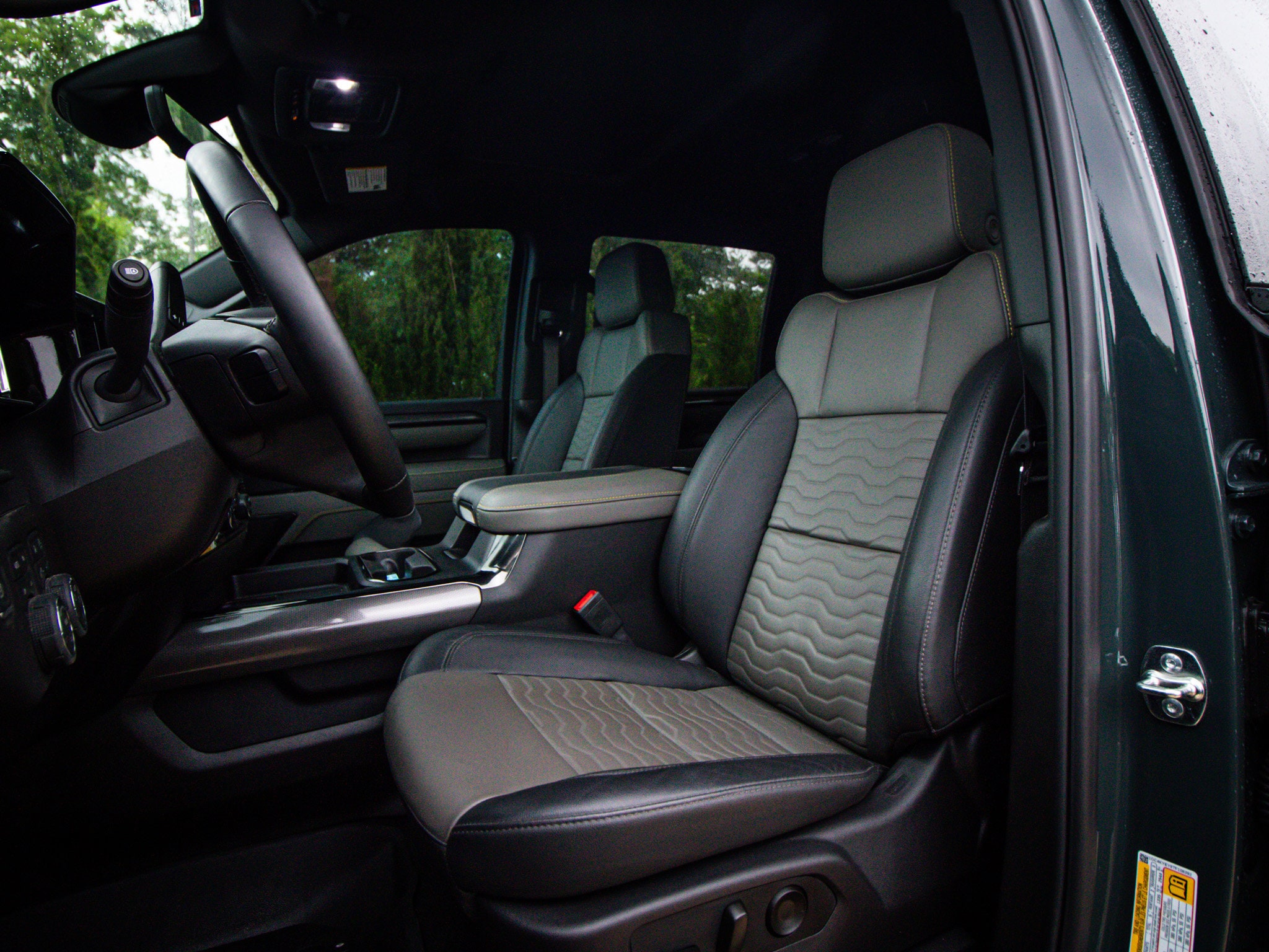 2026 Chevrolet Silverado 2500HD ZR2 photo 6